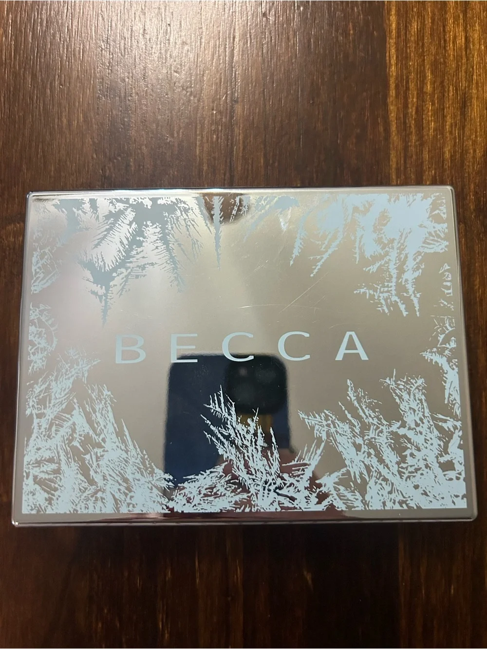 BECCA Après Ski Glow Face Palette - Silver Mirror Compact